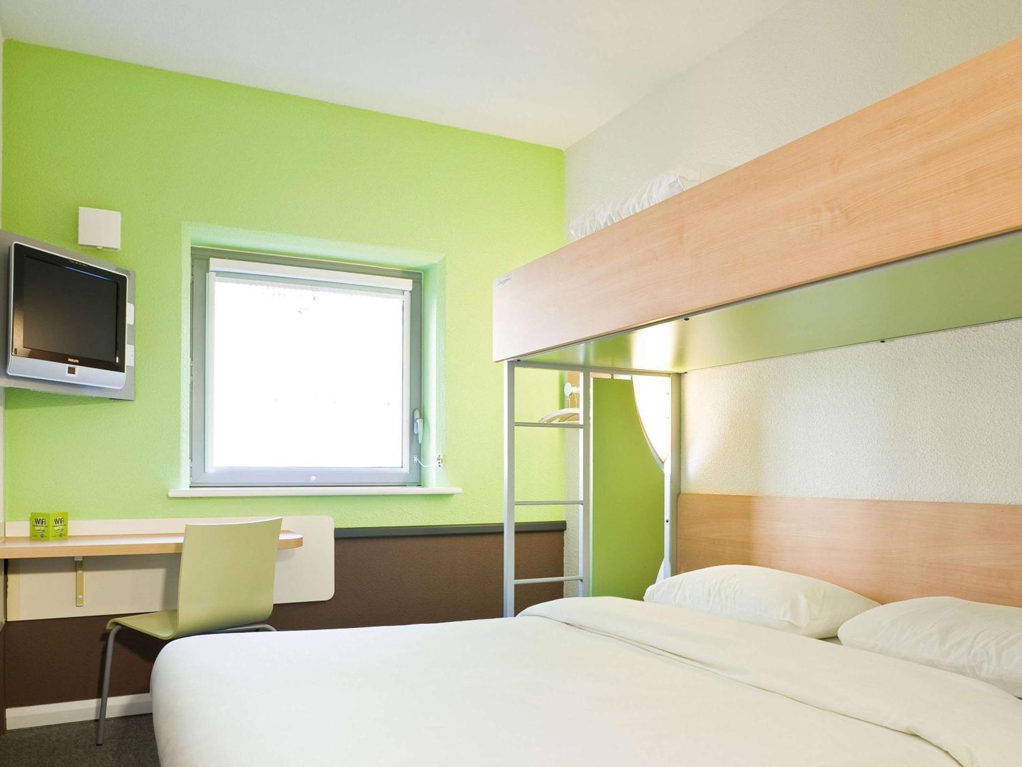 Ibis Budget Lille Gares Vieux-Lille Zewnętrze zdjęcie