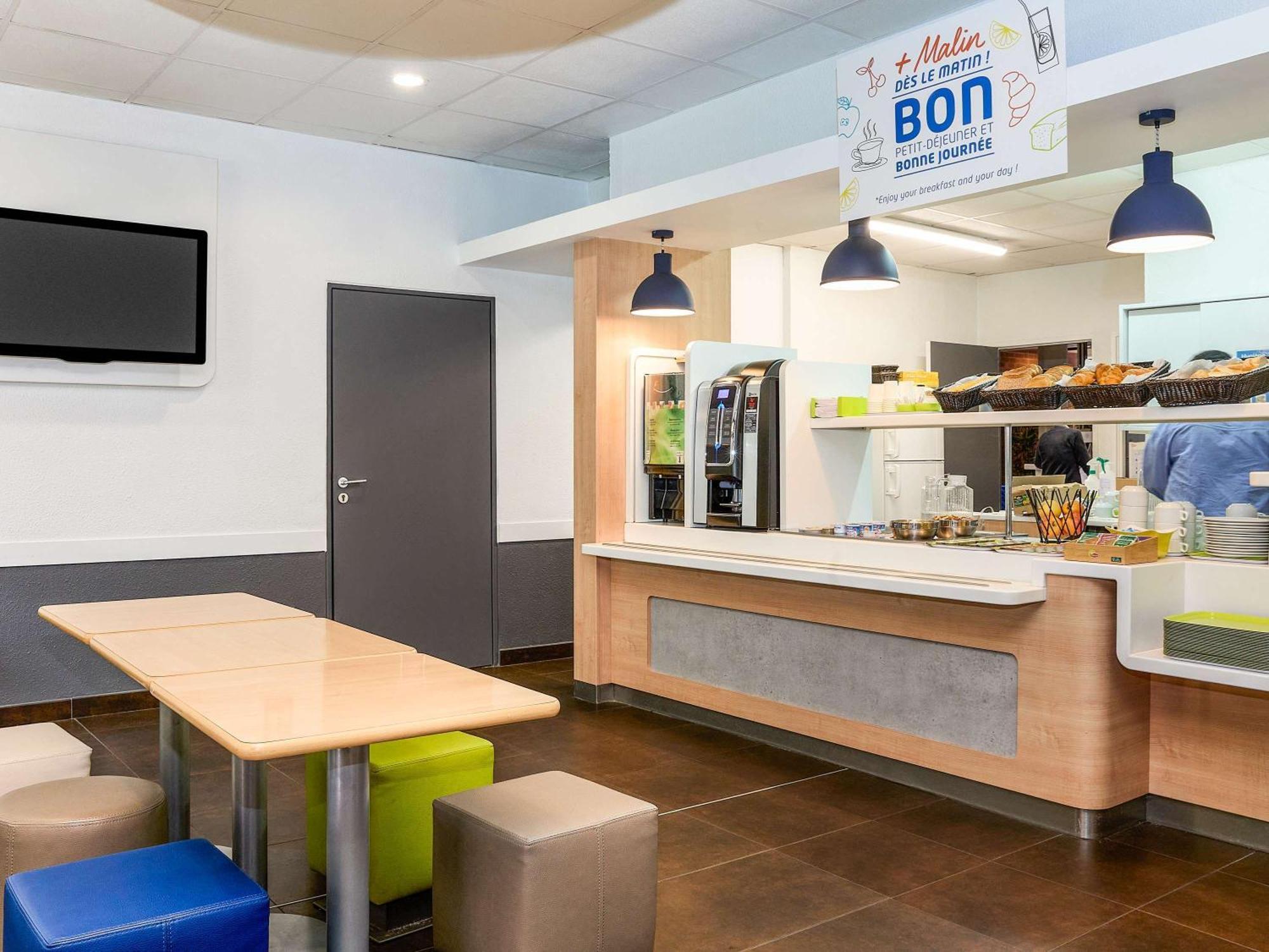 Ibis Budget Lille Gares Vieux-Lille Zewnętrze zdjęcie
