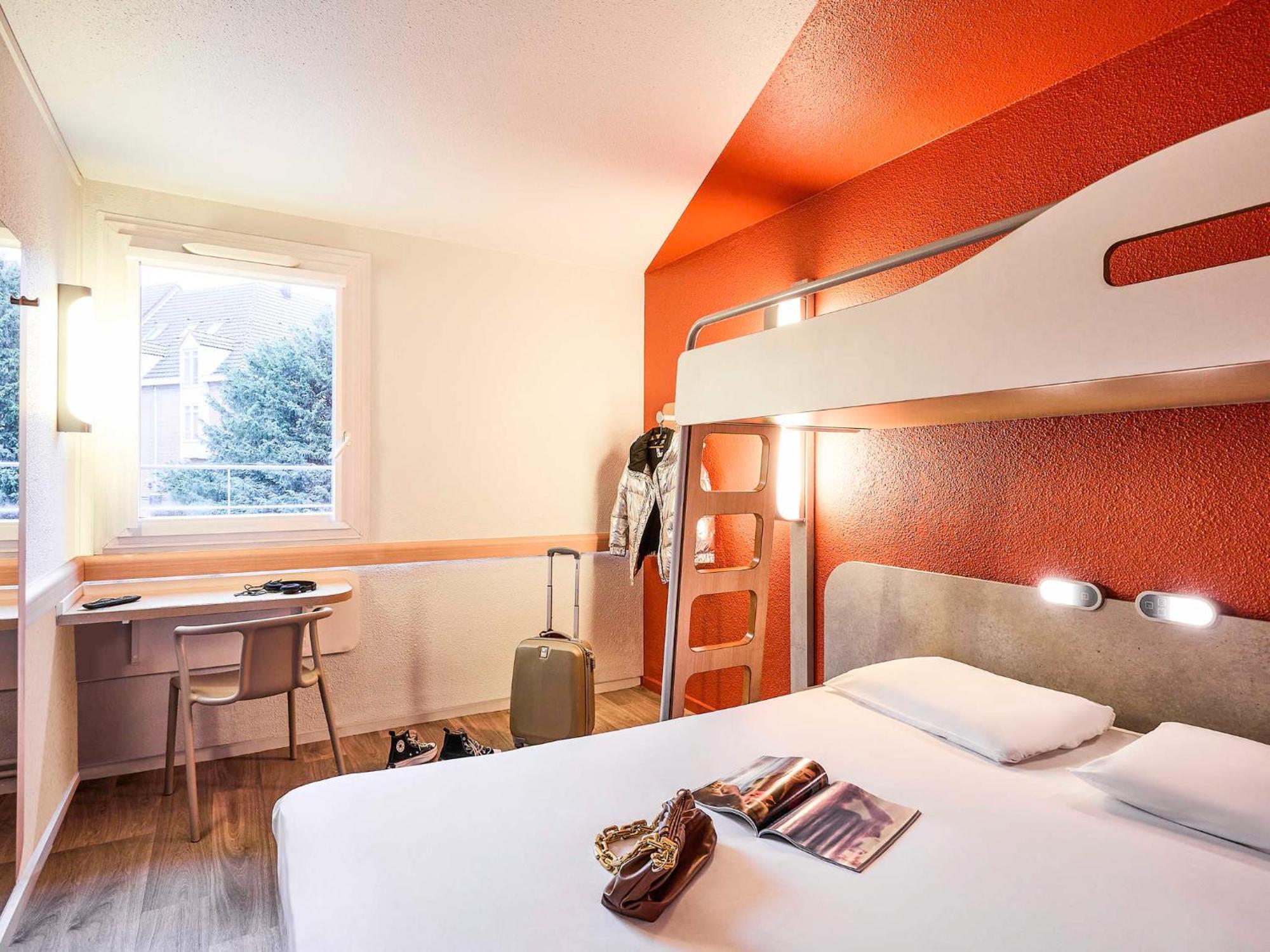 Ibis Budget Lille Gares Vieux-Lille Zewnętrze zdjęcie